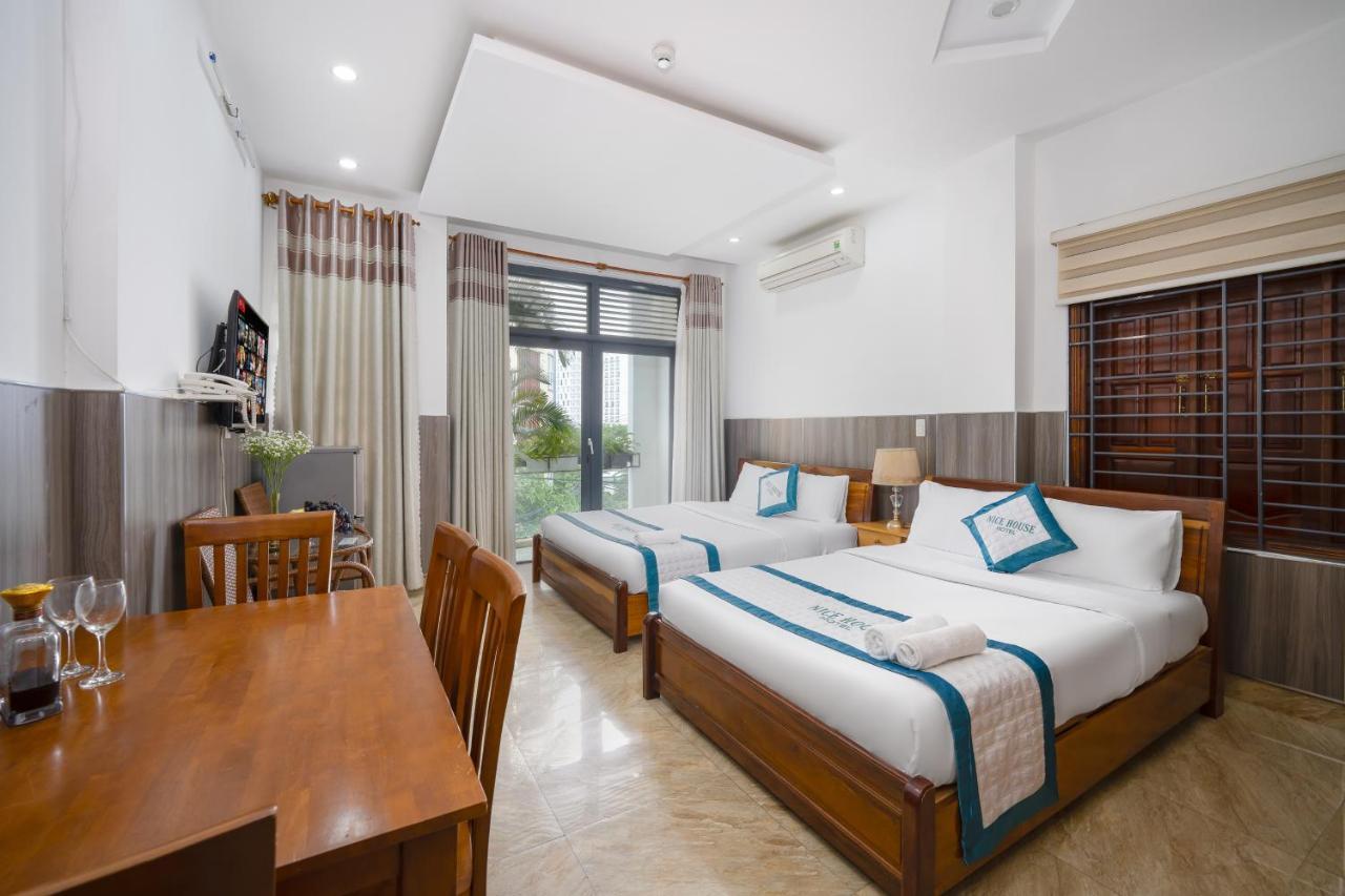 Nice House Hotel - Near My Khe Beach Da Nang Bagian luar foto