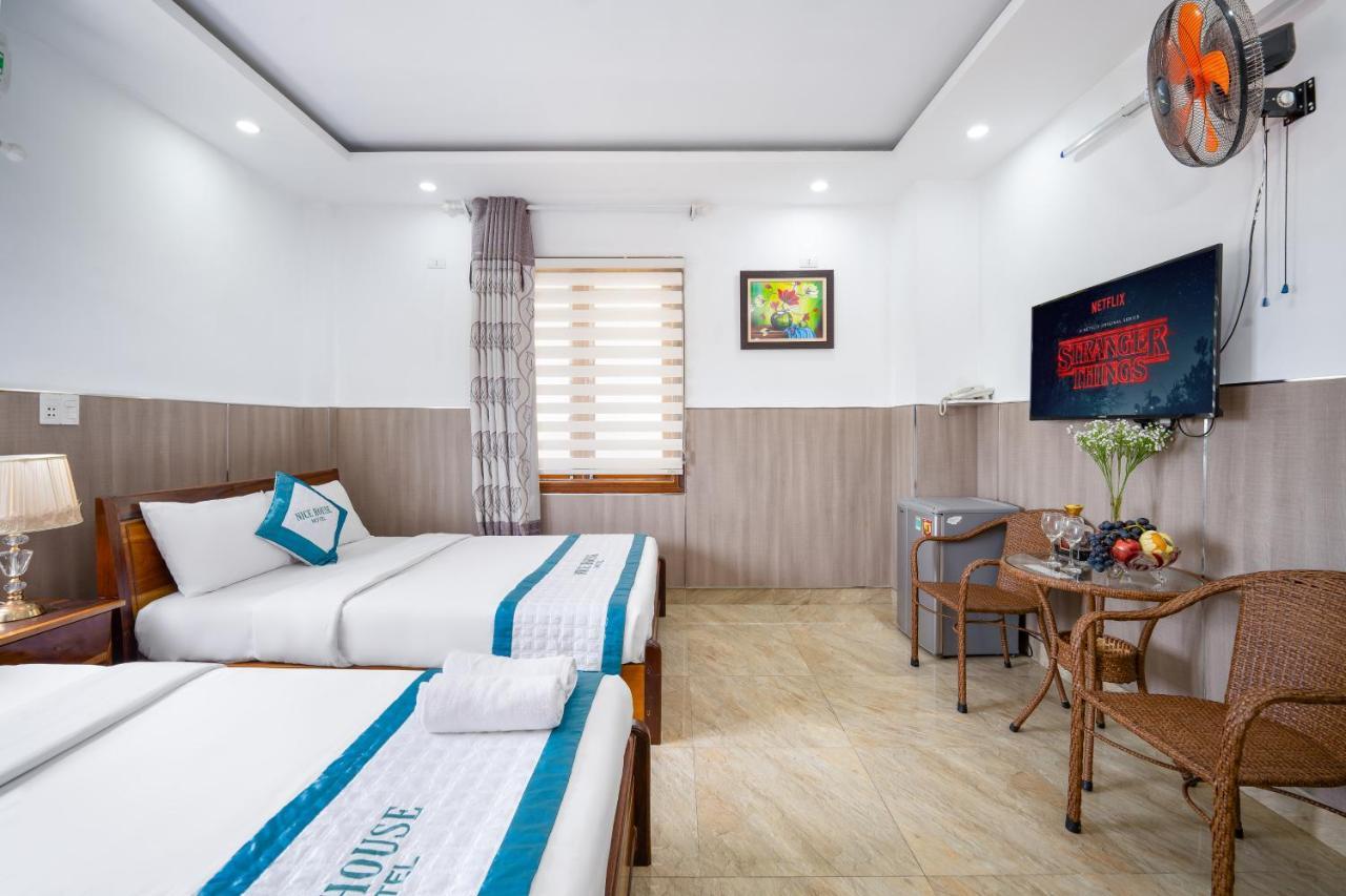 Nice House Hotel - Near My Khe Beach Da Nang Bagian luar foto